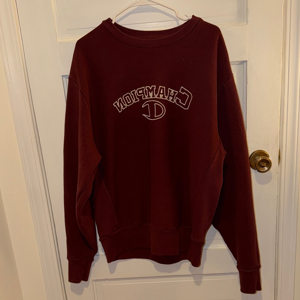 Vintage Champion Men’s Burgundy Crew Neck Sweater